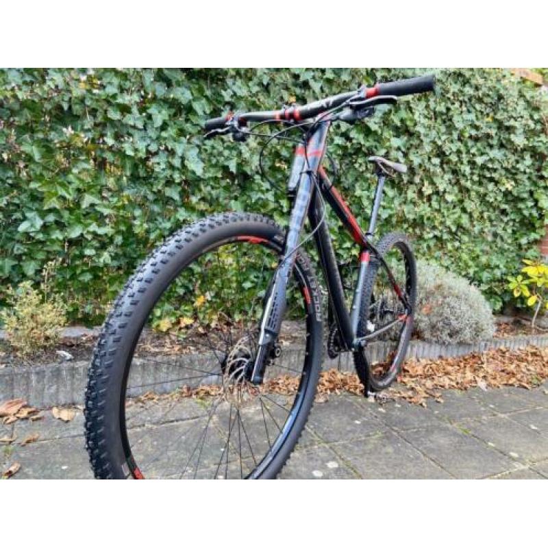 Cannondale F29 Carbon 3, Medium
