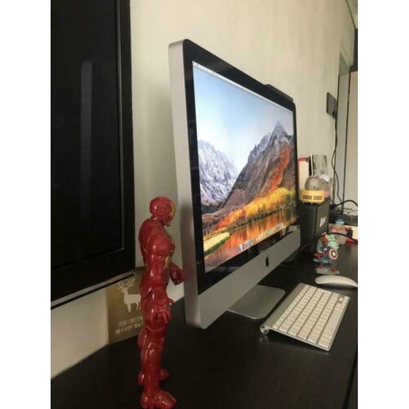 iMac 27 inch, i5 - mid 2011