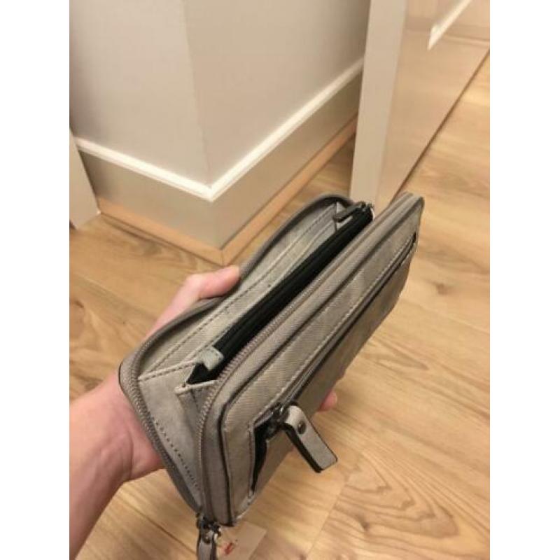 Nieuwe Esprit tas en portemonnee
