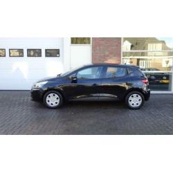 Renault CLIO 0.9 TCE 90PK 5-DRS EXPRESSION NAVIGATIE PDC