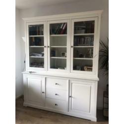 Witte buffetkast / servieskast