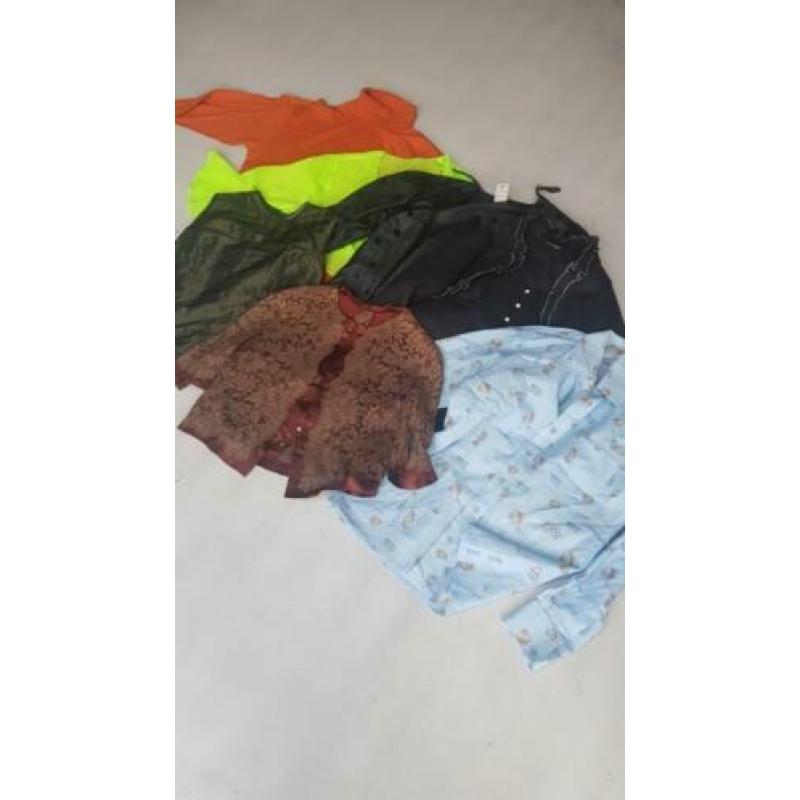 Partij pakket lot 45 vintage dames blousjes en tops