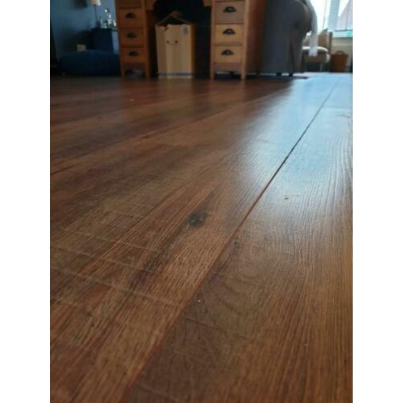 Laminaat ca. 70 m2 gamma signature extra breed met groef