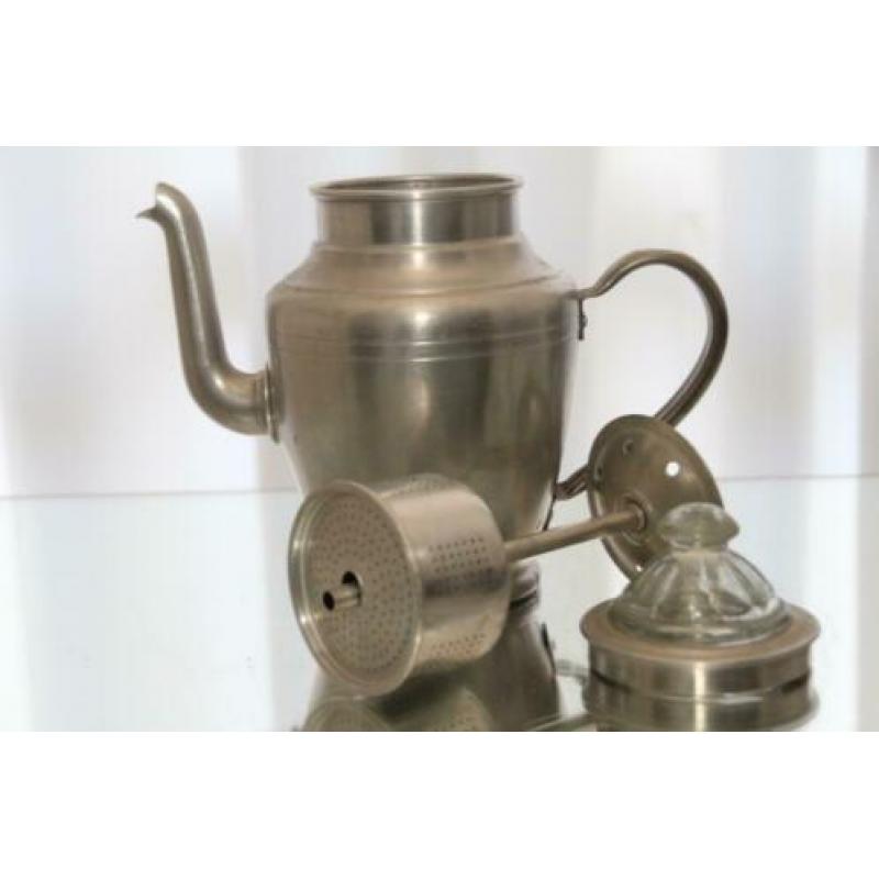 Aluminium percolator