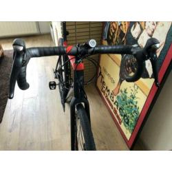 SHIMANO Tiagra Disc (optioneel de wielen)