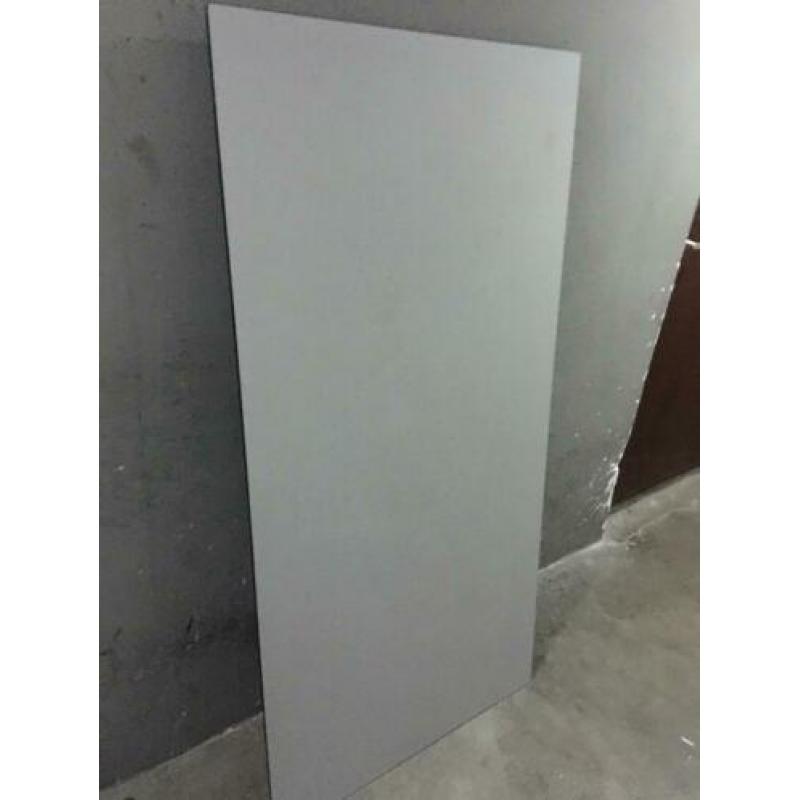 Ahrend mehes bureau 160x80 verstelbaar hoogte