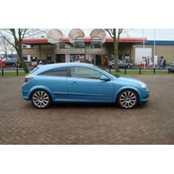 Opel Astra GTC 1.9 CDTi Cosmo NAVI PDC AIRCO NEW APK