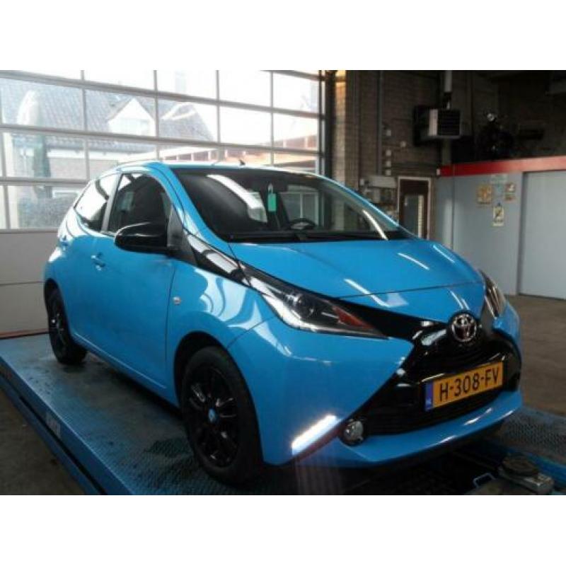 Toyota Aygo 1.0 VVT-i x-cite