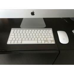 iMac 27 inch, i5 - mid 2011