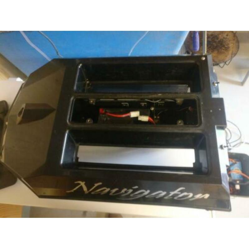 Navigator voerboot incl. Lowrance x4 dieptemeter