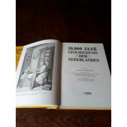 Boek 10.000 jaar geschiedenis der Nederlanden. 287 bladzijde