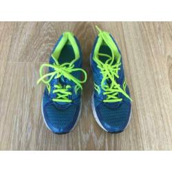 Saucony sportschoenen maat 39