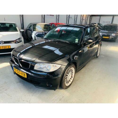 BMW 1-serie 116i / Nap/ 5 deurs / Airco/ niewe apk!