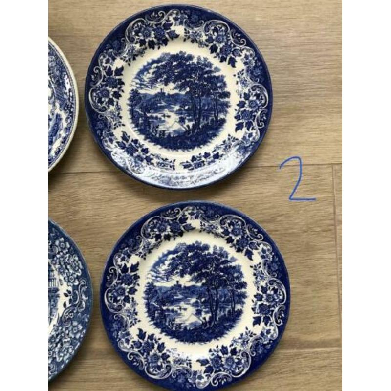Blauw-wit borden Engels Royal Tudor Ware, Ironstone, Liberty