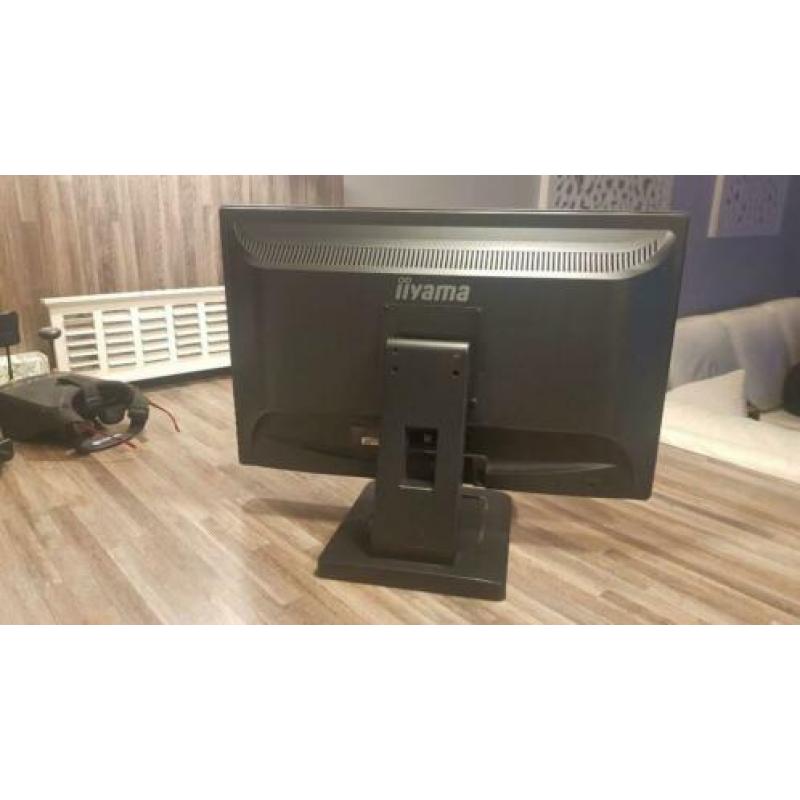 Iiyama ProLite T2252MTS Full-HD 22” multitouch touchscreen