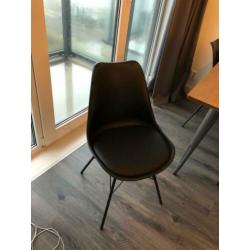 Eettafelset inclusief 4 stoelen