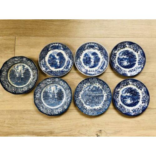 Blauw-wit borden Engels Royal Tudor Ware, Ironstone, Liberty