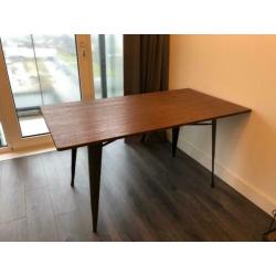 Eettafelset inclusief 4 stoelen