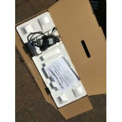 Oxboard met hoes compleet met doos en lader en tas