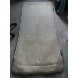 1 pers. Matras beschermer van wol