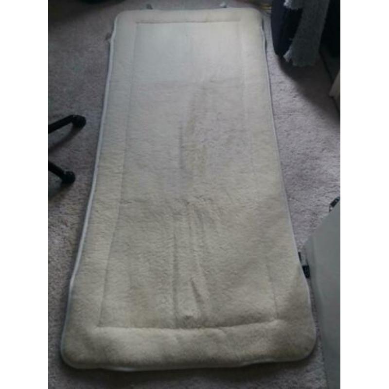 1 pers. Matras beschermer van wol