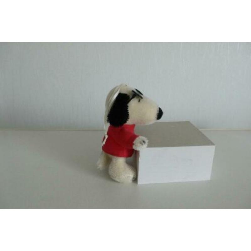 Steiff Snoopy Joe Cool ornament
