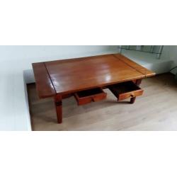 Stevige Salontafel / 2 lades / 1.3m lengte & 75cm breed !