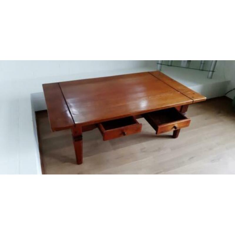 Stevige Salontafel / 2 lades / 1.3m lengte & 75cm breed !