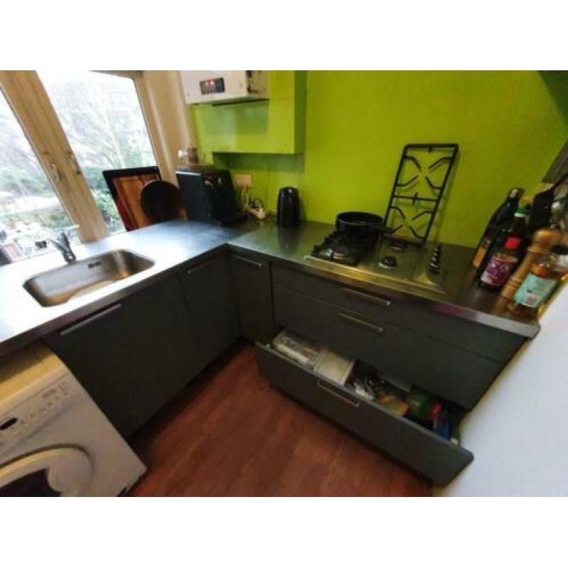Gratis eenvoudige keuken Amsterdam