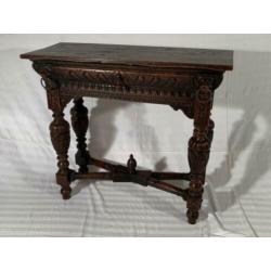 Sidetable/Bijzettafel /Tafel in zeer goede staat.