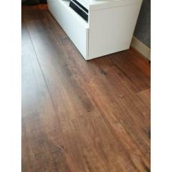 Laminaat ca. 70 m2 gamma signature extra breed met groef
