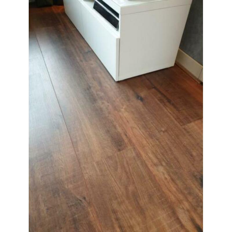 Laminaat ca. 70 m2 gamma signature extra breed met groef