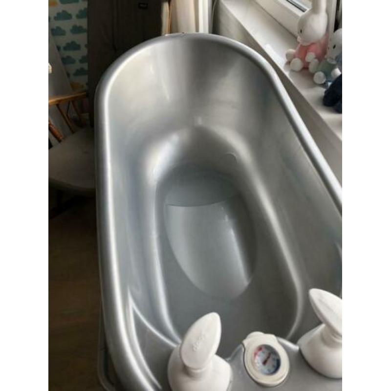 Bebejou badje met standaard en tummytub zilver/grijs