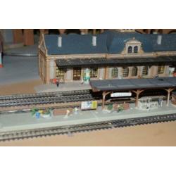 Station Altstadt met extra perron