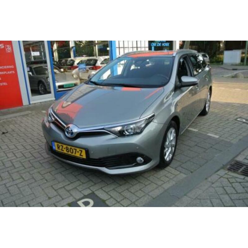 Toyota Auris Touring Sports 1.8 Hybrid 136pk CVT Dynamic