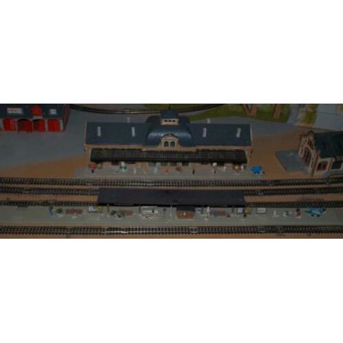 Station Altstadt met extra perron