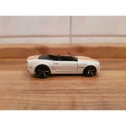 Hotwheels Chevrolet Camaro Convertible Wit