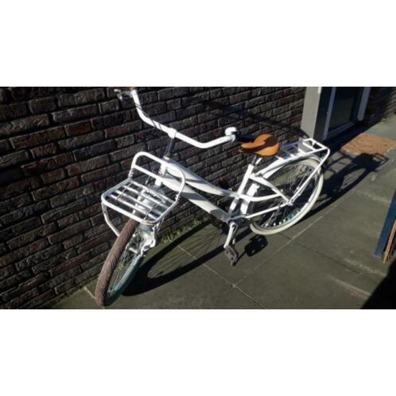 Wit 24inch transportfiets handrem, terugtraprem voordrager.