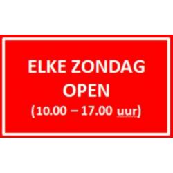 Klein model zwarte chippendeal eet tafel