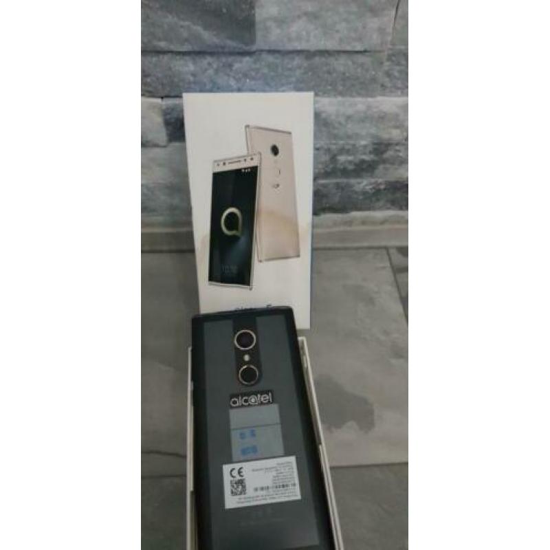 Smartphone ALCATEL 5A, Dual-Sim, 32GB, Metalic Zwart. Nieuw.