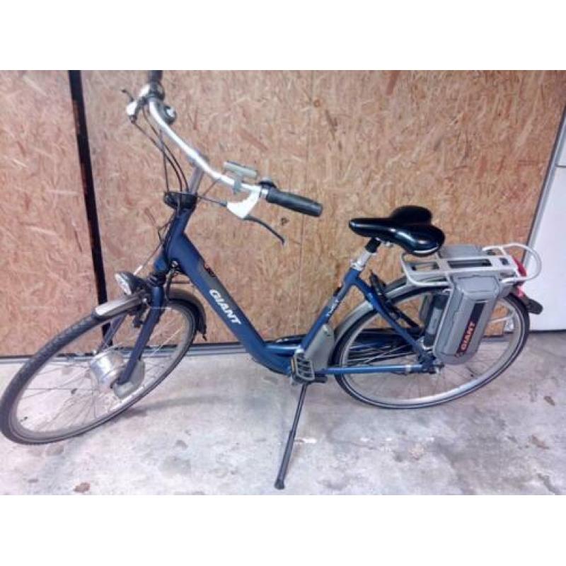 electrische damesfiets merk Giant, type Swift 50 cm