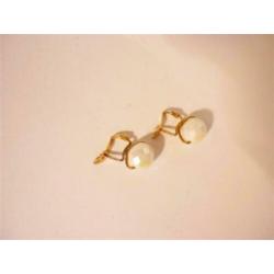 Opruiming Vintage oorstekers opaal / Z 5782