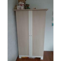 Gebruikte wit eiken (fineer) babykamer te koop