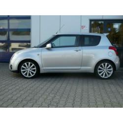 Suzuki Swift 1.6 Sport 17 inch LMV CLIMA CRUISE