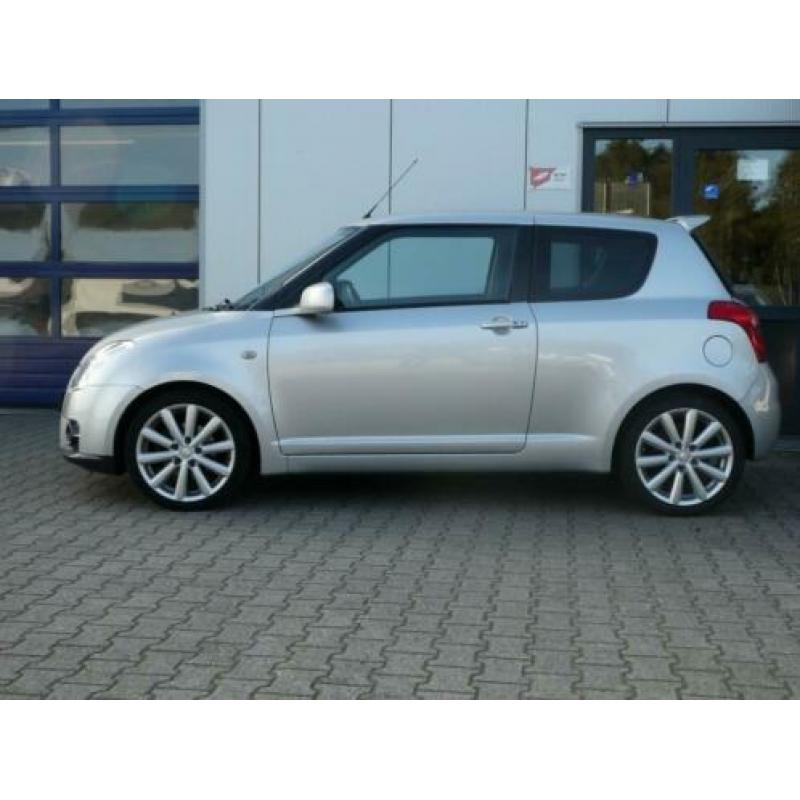 Suzuki Swift 1.6 Sport 17 inch LMV CLIMA CRUISE