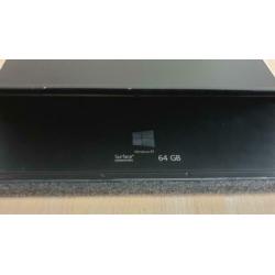 Microsoft Surface RT 64GB 2GB RAM met touchcover