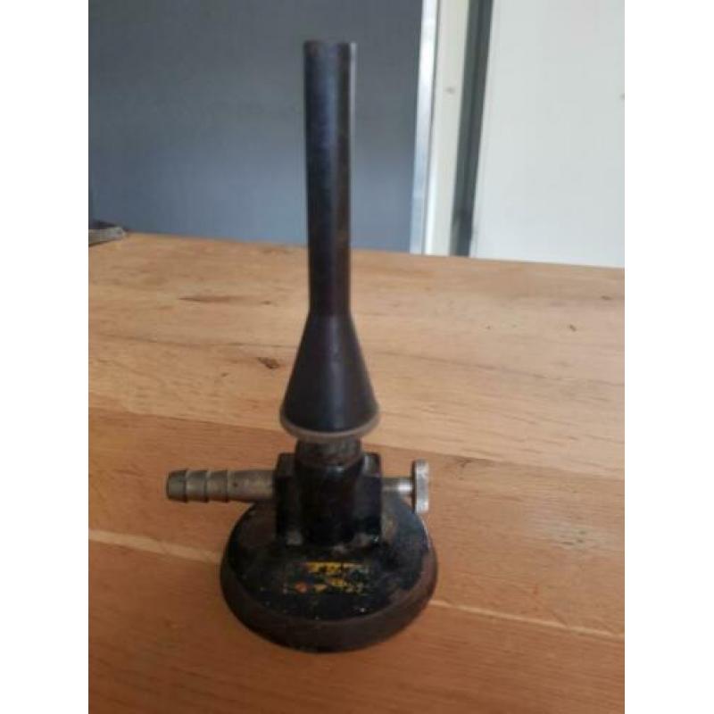 Oude laboratoriumbrander