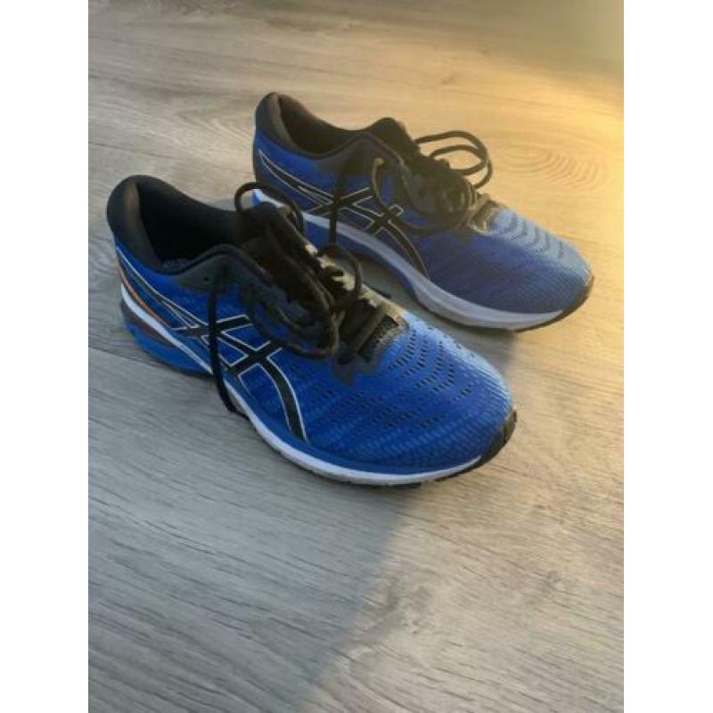 ASICS Hardloop schoenen (44) GT-2000