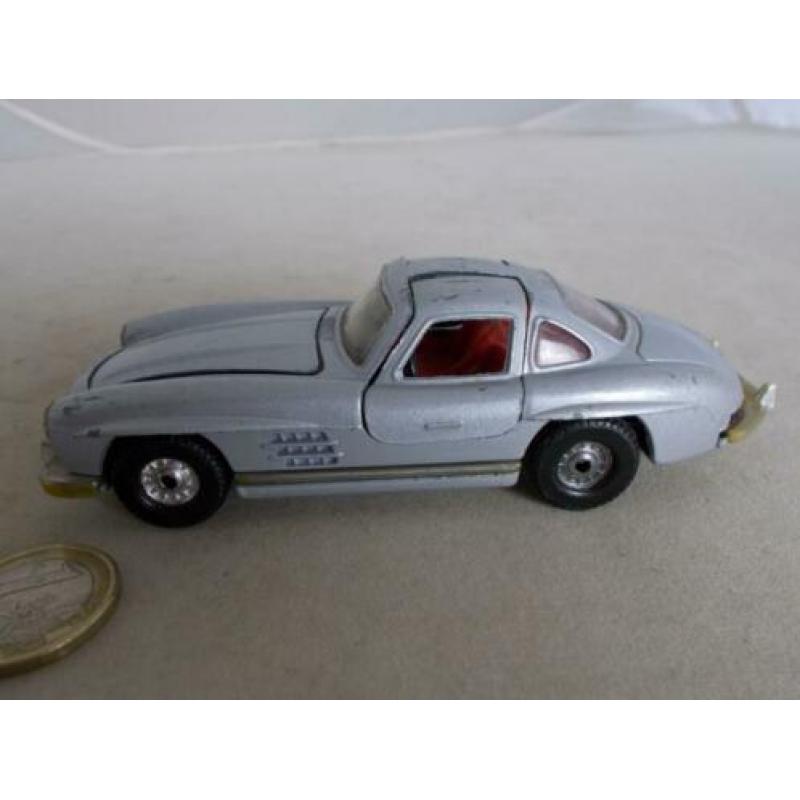 Vintage Corgi Toys Mercedes Benz 300 SL.