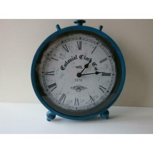 Metalen Retro Tafelklok/Schouwklok, hoogte 30 cm